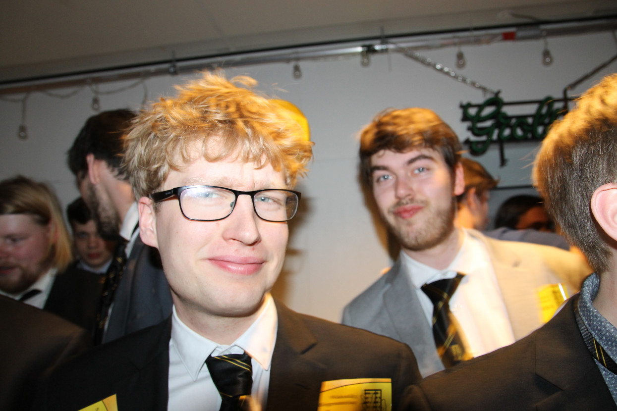 Constitutie borrel