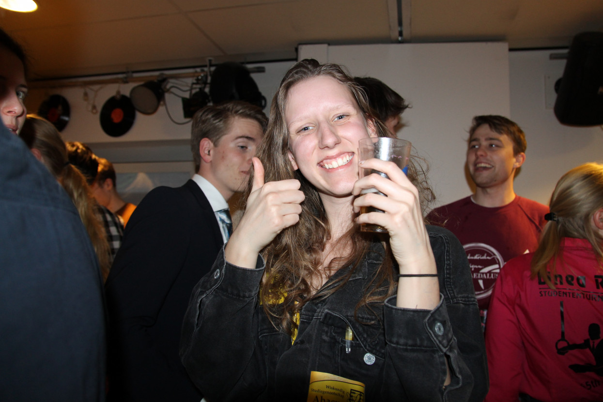 Constitutie borrel