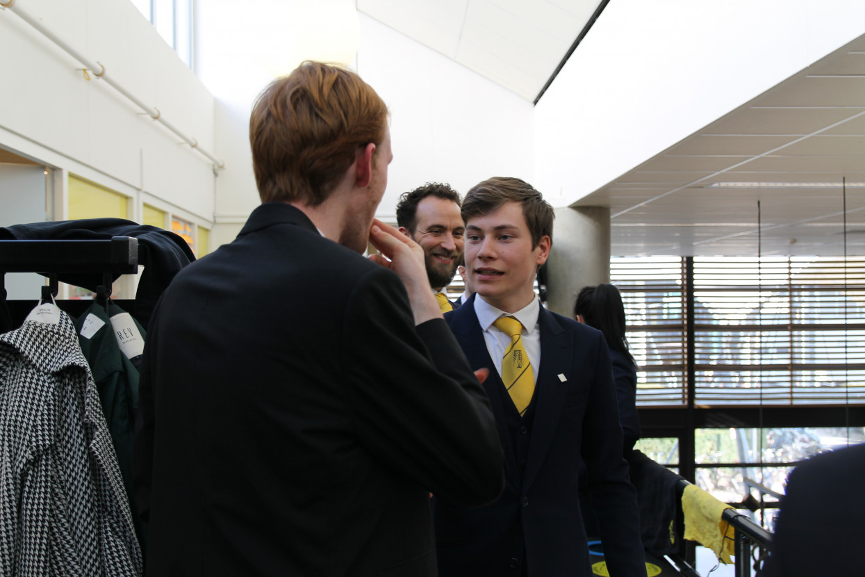 Constitutie borrel