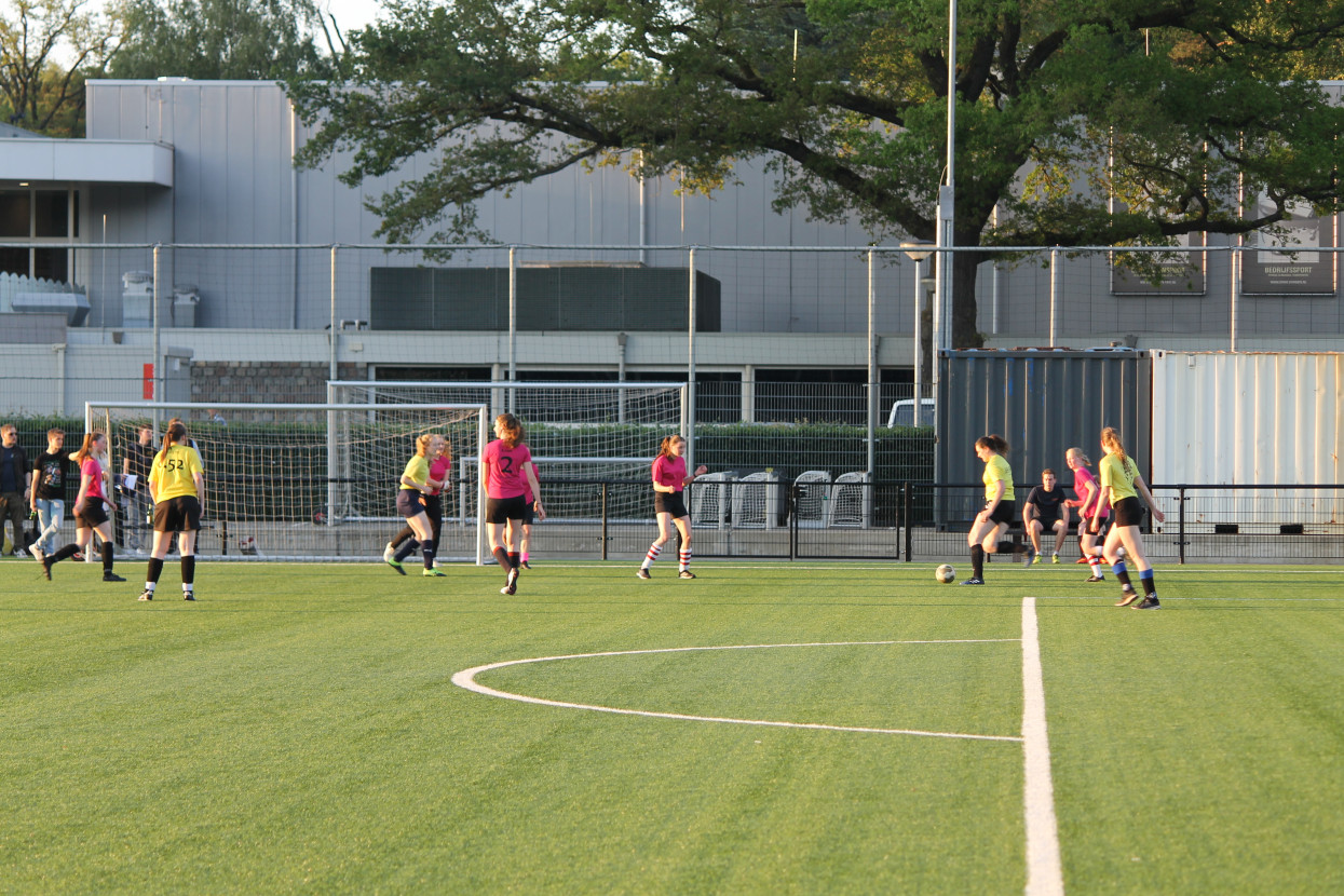 Dames StAf finale