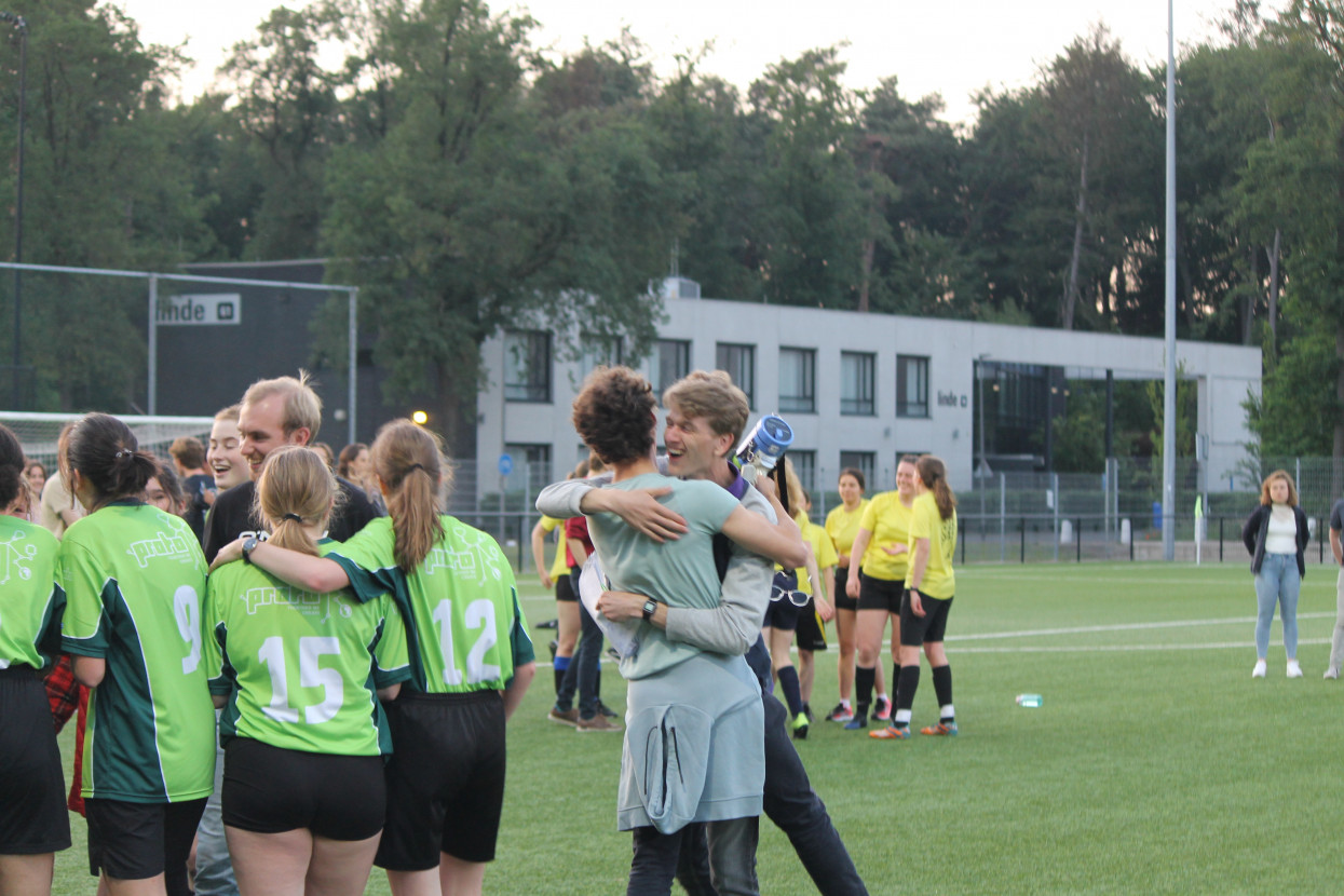 Dames StAf finale