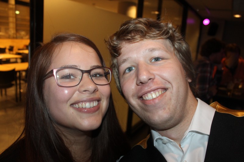 Ik-haal-liever-bier-dan-tentamens borrel