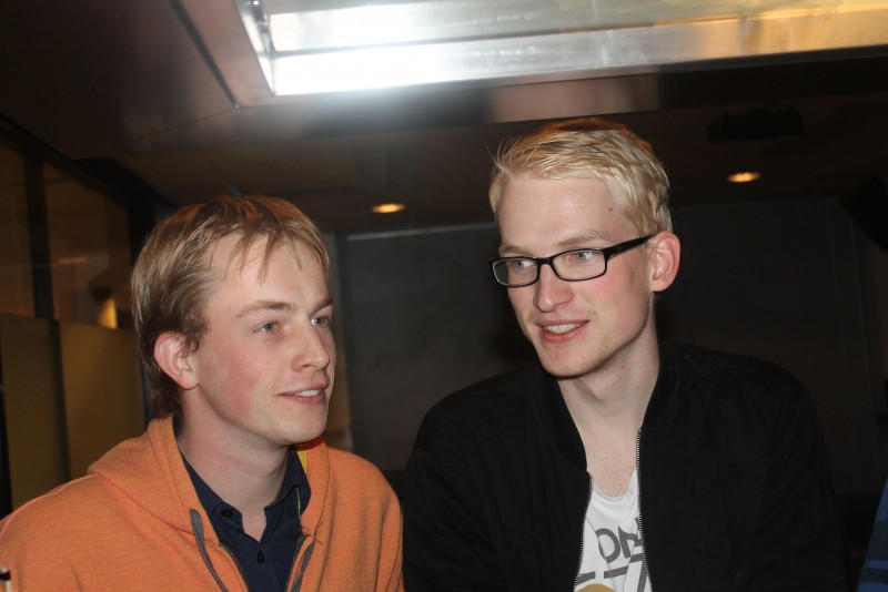 Ik-haal-liever-bier-dan-tentamens borrel