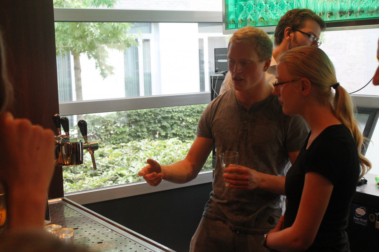 Uitzuipborrel