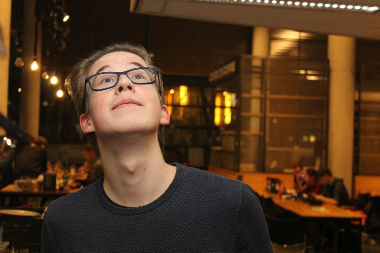Hartenjagentoernooi met Astatine