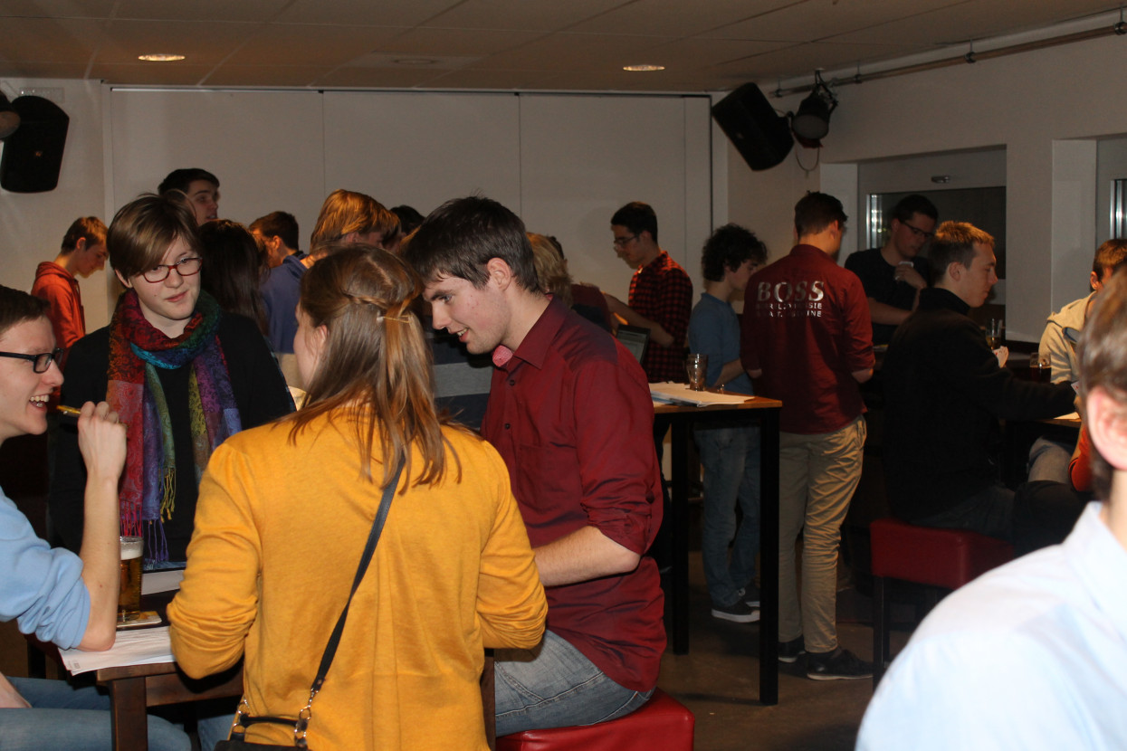 Hartenjagentoernooi met Astatine