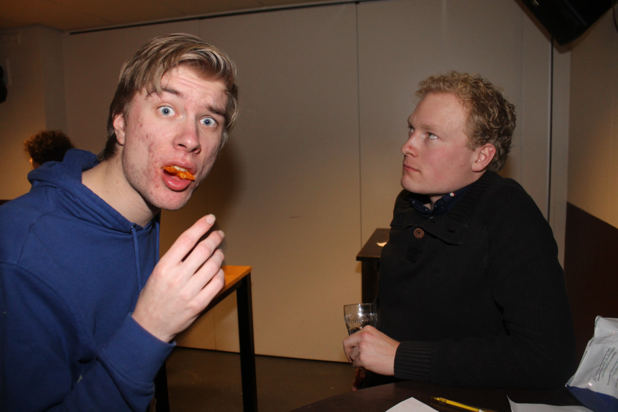Hartenjagentoernooi met Astatine