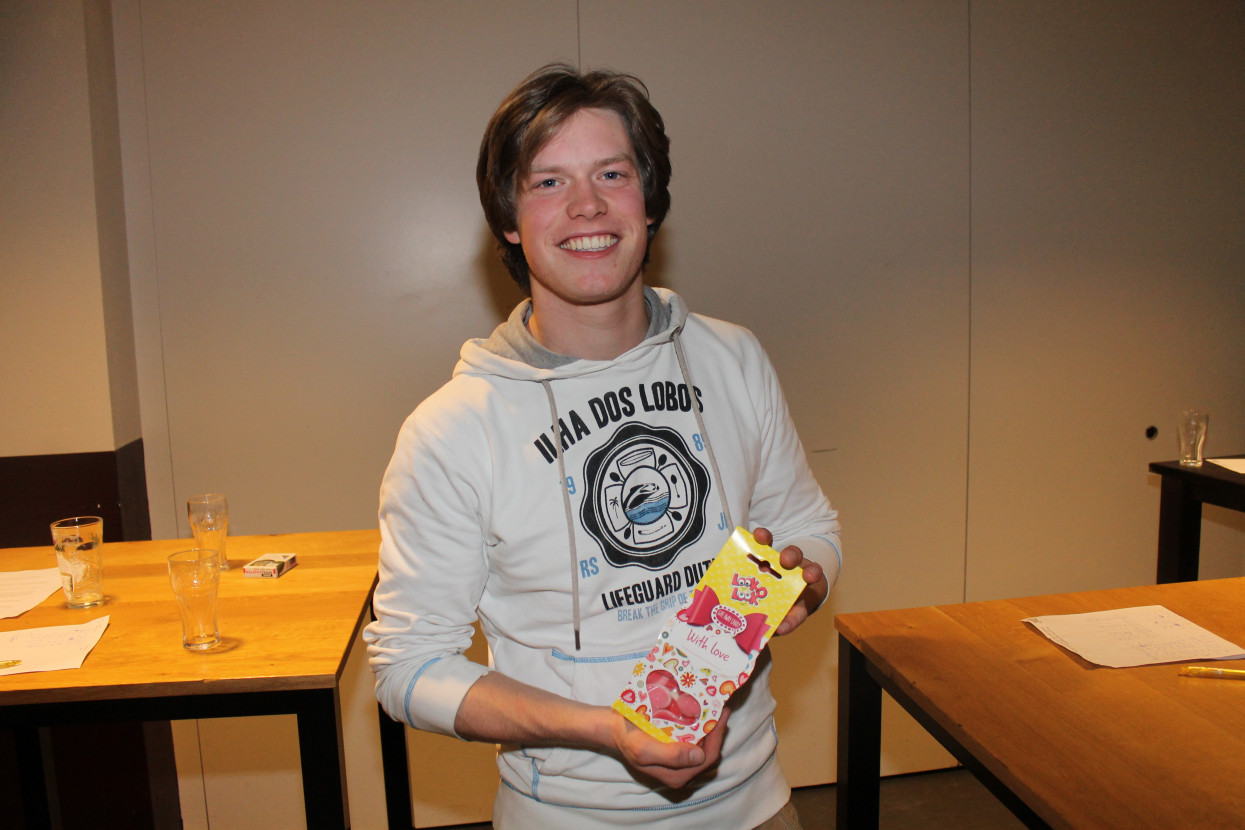 Hartenjagentoernooi met Astatine