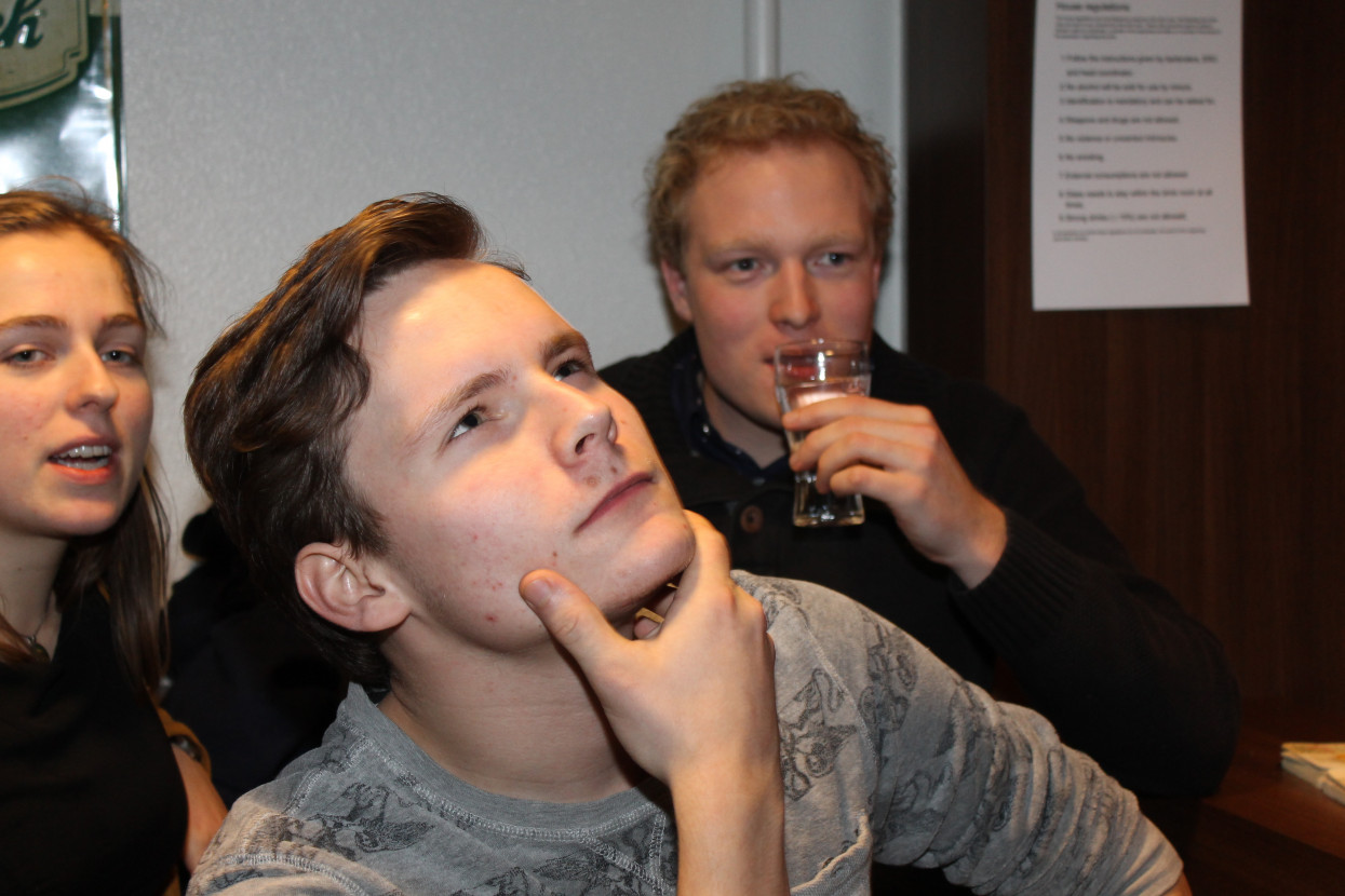 Hartenjagentoernooi met Astatine