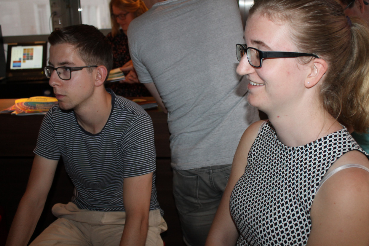 Studiereis uitzwaai borrel