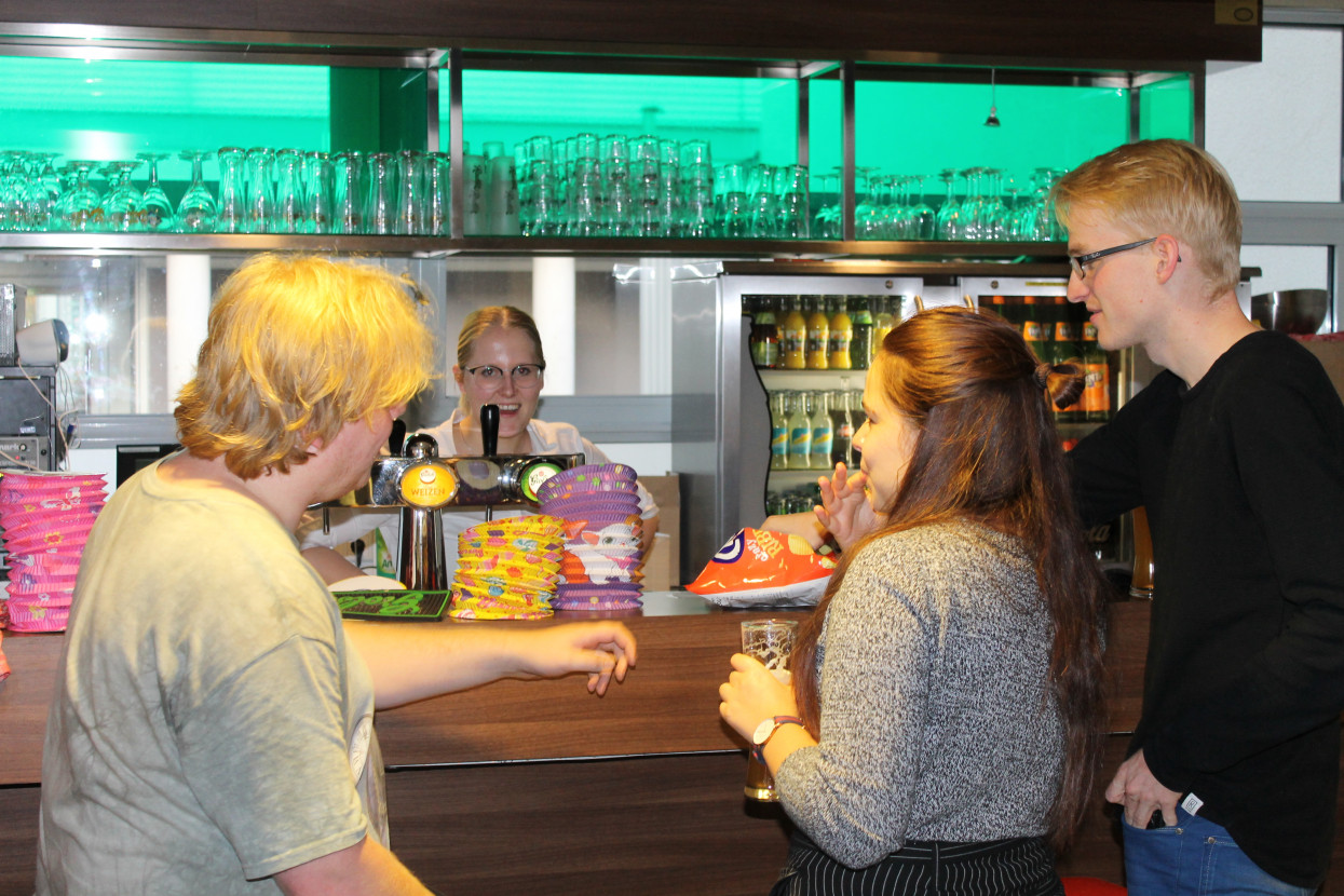 Sint Maarten borrel